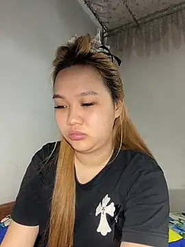 ห้องแชทสดของ Almira6868