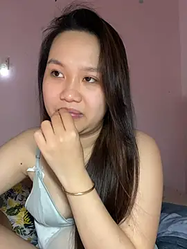 Almira6868 在線直播表演