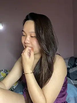 Almira6868 Шоу с уебкамера