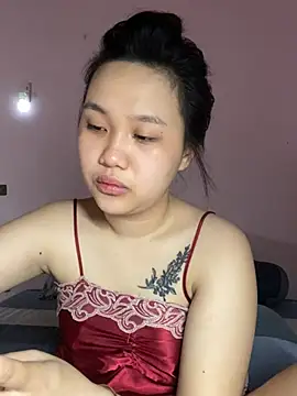 Almira6868n Webbikameraesitys