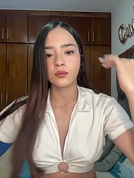 Veronica_isaza__ élő XXX-chatje