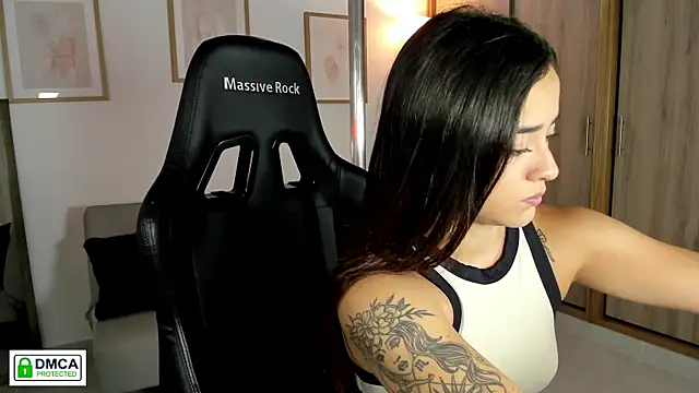 Chat XXX en directo de Veronica_isaza__