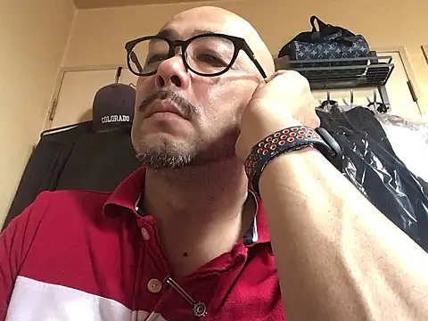 tsugu1105 Webcam-Show