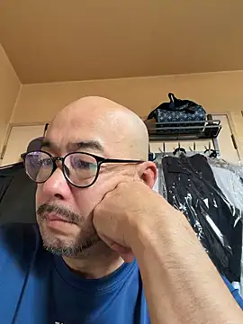 tsugu1105 Show Webcam