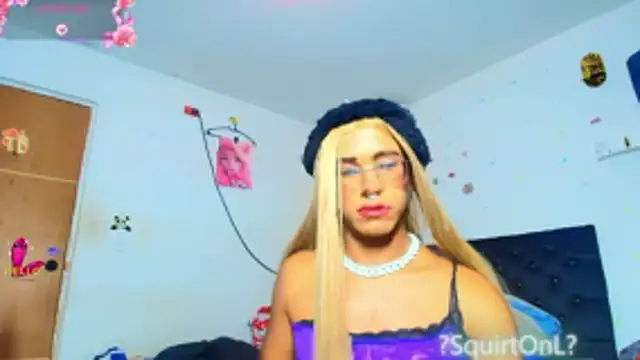 mia_foxts webcam show