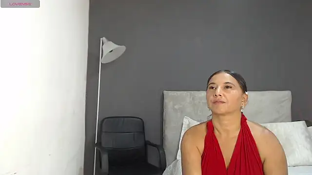 esmeralda_li's Webcam Show