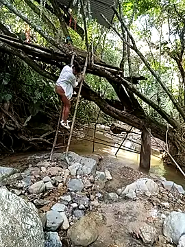 esmeralda_li Pertunjukan Webcam
