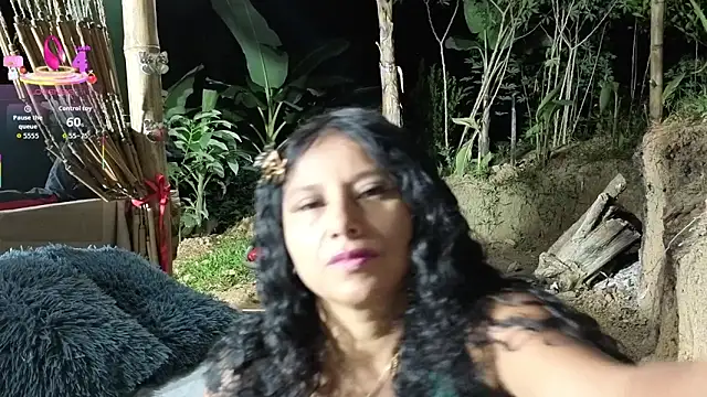 esmeralda_li – Kamerová šou