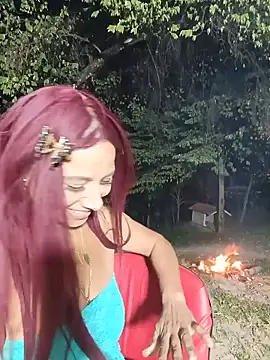 esmeralda_li Pertunjukan Webcam