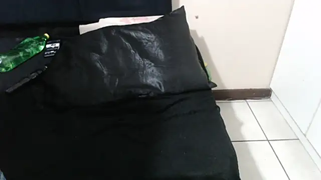 SweetHotBabby18 Show Webcam