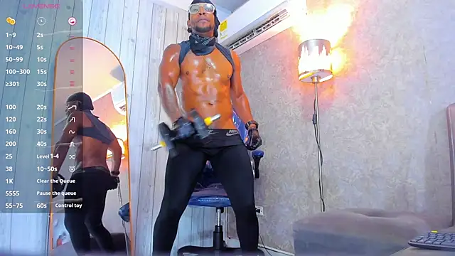 Webkamerová show RicoBrown777_