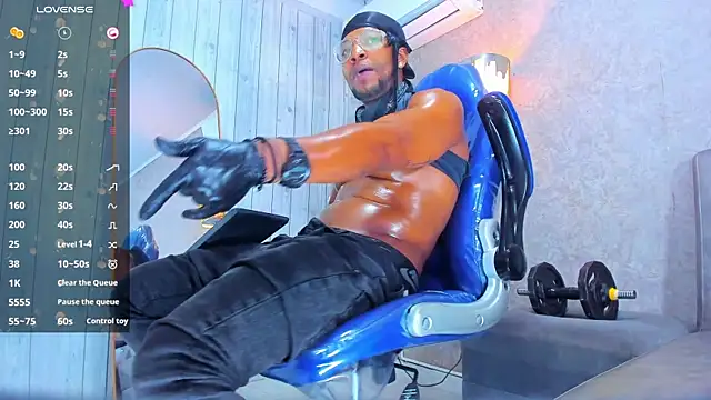 Show webcam de RicoBrown777_