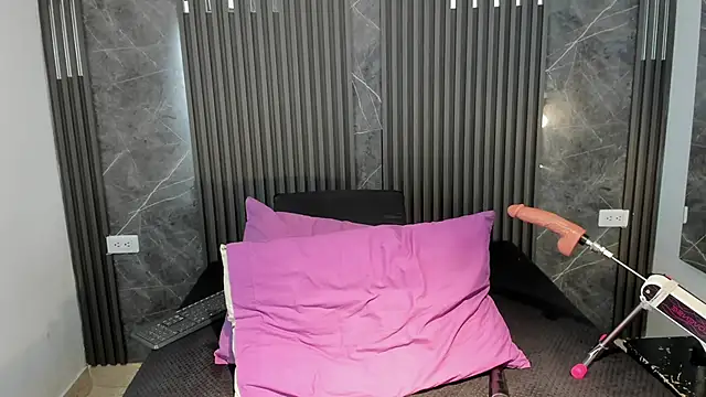 SaraiEvans: вебкам-шоу