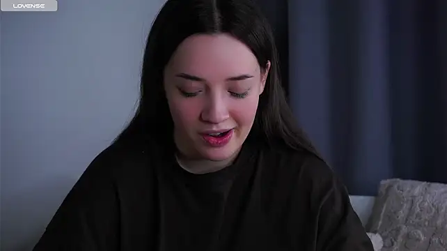 XXX chat uživo modela LowOncoming