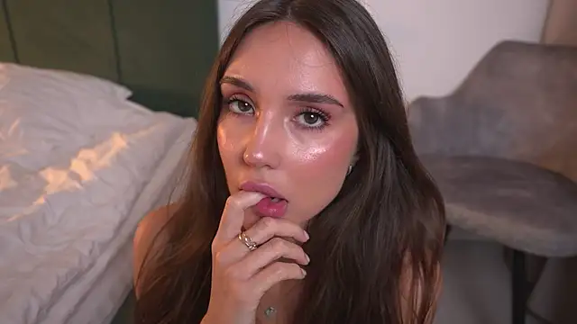 ValerieHill Adlı Modelin Web Kamerası Şovu