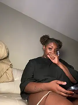 LillShayy's Webcam Show