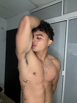 Mentriplex Live XXX-chat