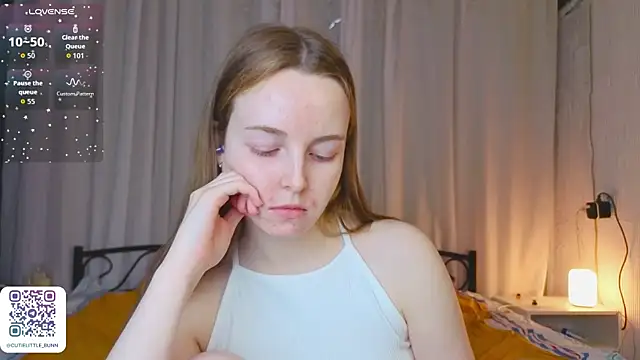 bae_cake_ Chat XXX in diretta