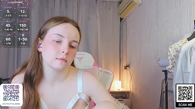 Онлайн чат XXX bae_cake_
