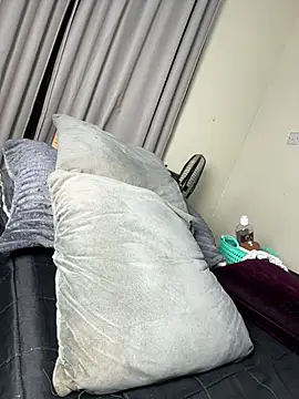 JJsbigbootywify 실시간 채팅방