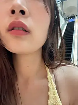 ColdCoolMAGgggg's Live XXX Chat