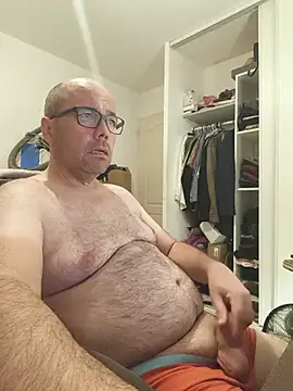 veryverybigdick45 网络视讯表演