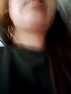 Baby-ladyass20 网络视讯表演