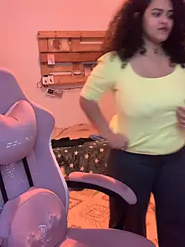 Czat XXX na żywo – Curvydesifromgermany