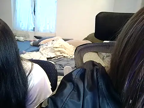 Show de maomi_1yi na webcam