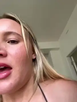 Webkamerová show isisxoxx