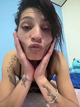 دردشة ImCrazzy الجنسية المباشرة