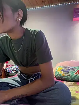 ImCrazzy's Live XXX Chat