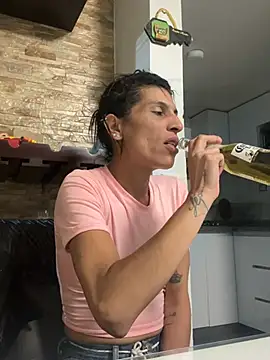 ImCrazzy's Live XXX Chat