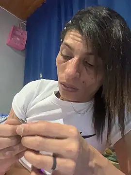 ImCrazzy's Live XXX Chat