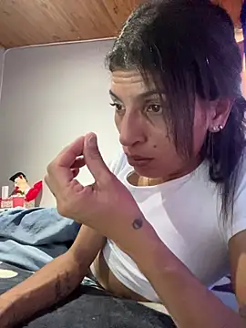 ImCrazzy's Live XXX Chat
