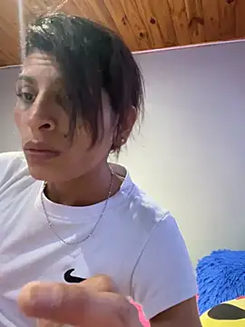 ImCrazzy Chat XXX in diretta