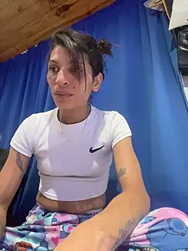 دردشة ImCrazzy الجنسية المباشرة