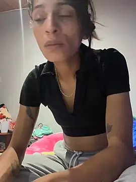 ImCrazzy Chat XXX in diretta