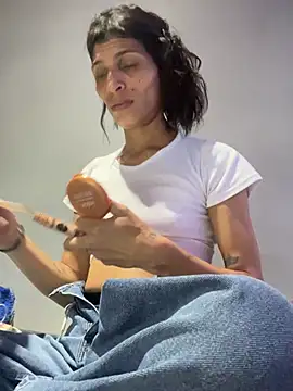 دردشة ImCrazzy الجنسية المباشرة