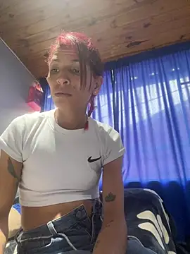 ImCrazzy Adlı Modelin Canlı XXX Sohbeti