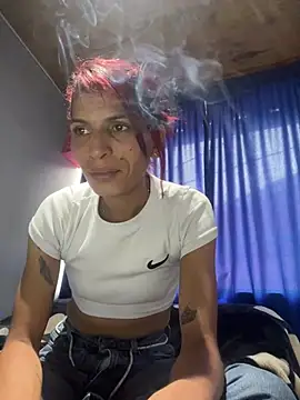 ImCrazzy Chat XXX in diretta