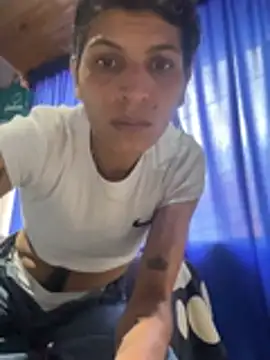 XXX chat uživo modela ImCrazzy