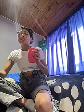 ImCrazzy's Live XXX Chat