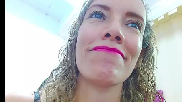 chantalsemenova1 Webcam Show