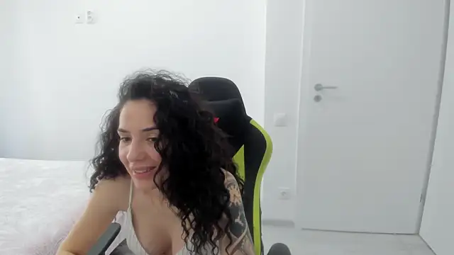 Emmapmg Pertunjukan Webcam