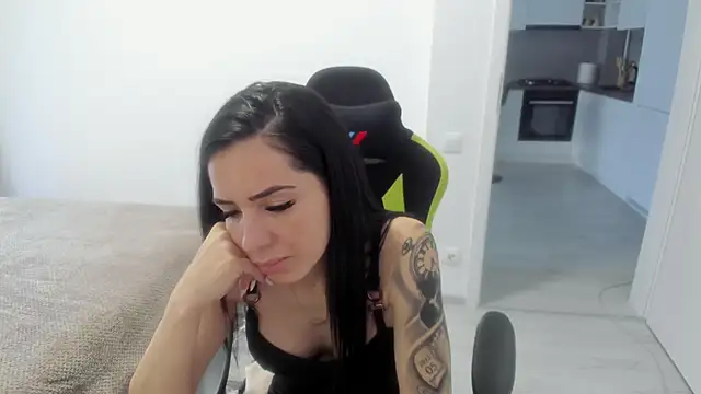 Emmapmg Webcam show