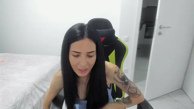 Emmapmg Webcam show