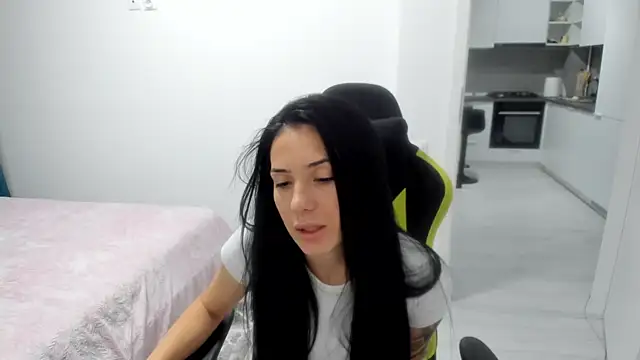 Emmapmg Webcam show