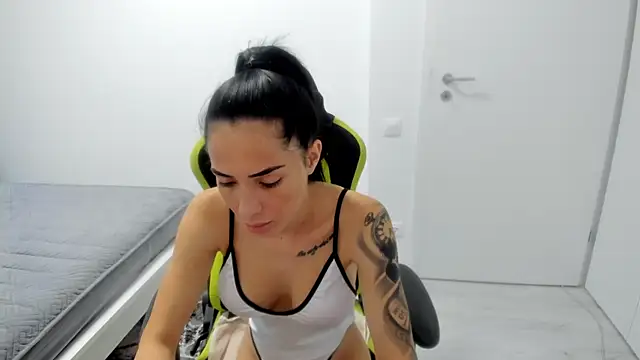 Emmapmg Webcam show