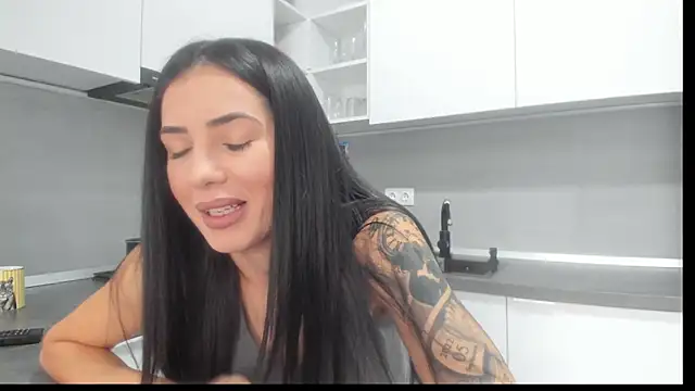 Emmapmg Webcam show